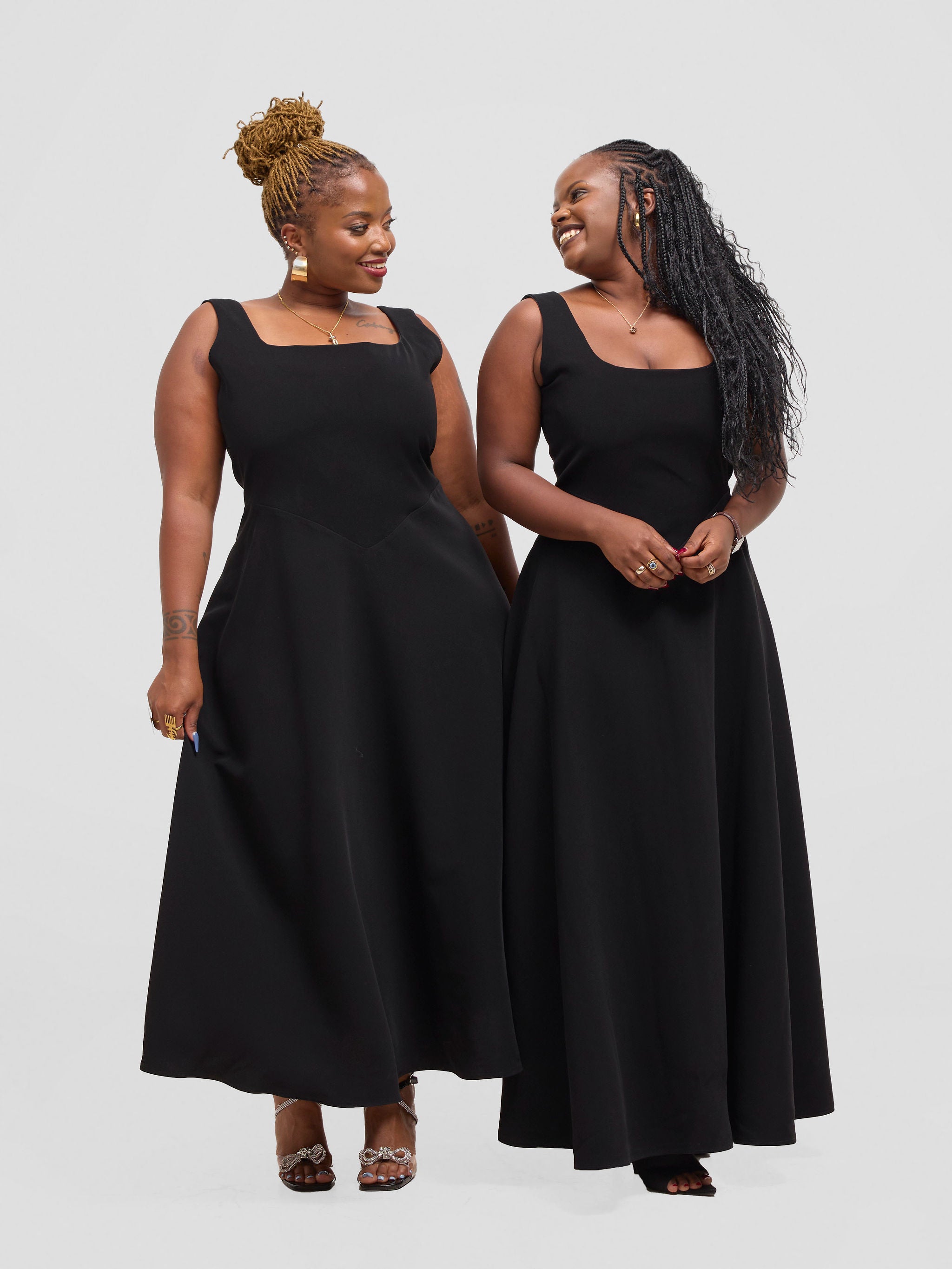 Izulu Selina Dress - Black